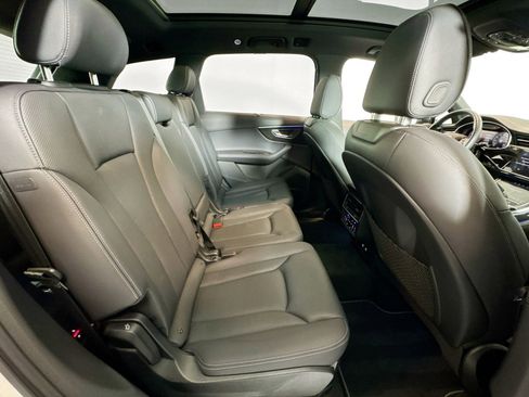 Used 2025 Audi Q7 3.0T Premium Plus w/ Premium Plus Package image 27