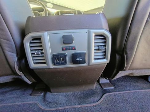 Used 2017 Ford F150 King Ranch image 62