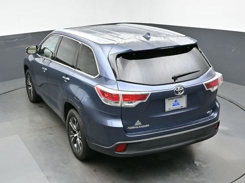 Used 2016 Toyota Highlander XLE FWD image 21