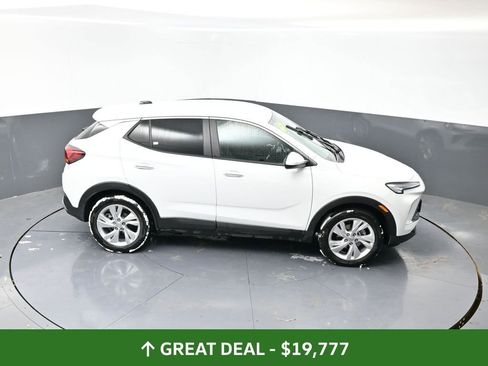 Used 2025 Buick Encore GX Preferred image 45