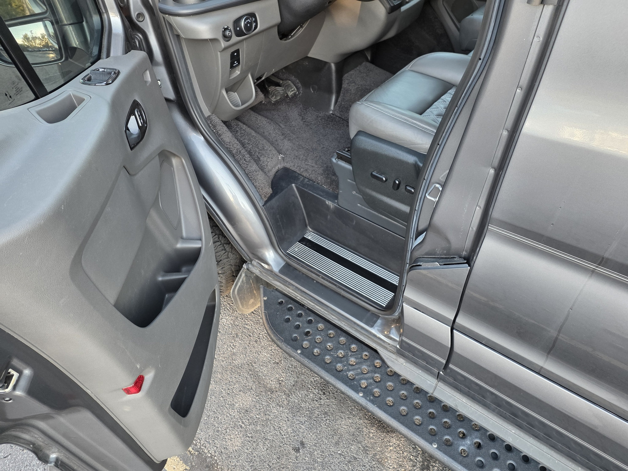Used 2023 Ford Transit 350 Medium Roof AWD w/ Transit Trail Package image 38