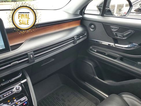Used 2022 Lincoln Corsair Reserve w/ Equipment Group 201A image 31