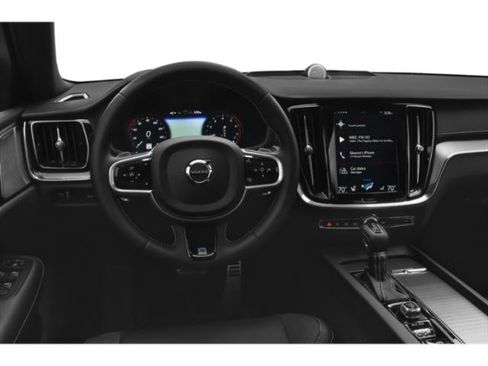 Used 2019 Volvo S60 T5 R-Design FWD image 7