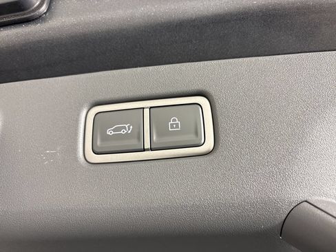 New 2026 Kia EV9 Light RWD image 24