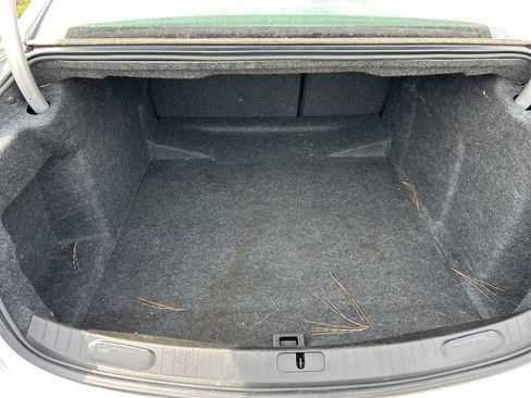 Used 2020 Chevrolet Impala LT image 10