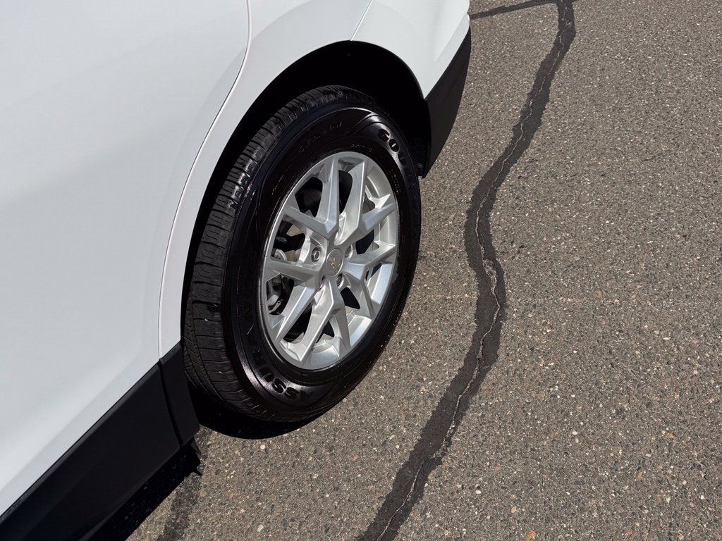 Certified 2024 Chevrolet Equinox LT AWD/4WD image 7