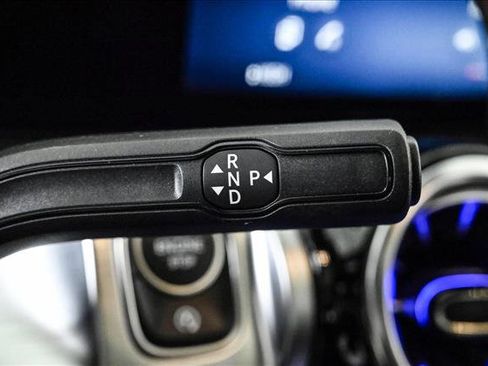 New 2026 Mercedes-Benz GLB 250 4MATIC image 12