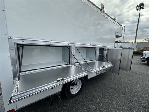 New 2026 Ford E-350 and Econoline 350 Super Duty w/ Power Equipment Group image 30