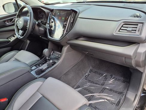 Used 2025 Subaru Ascent Onyx Edition w/ Onyx Package AWD/4WD image 8