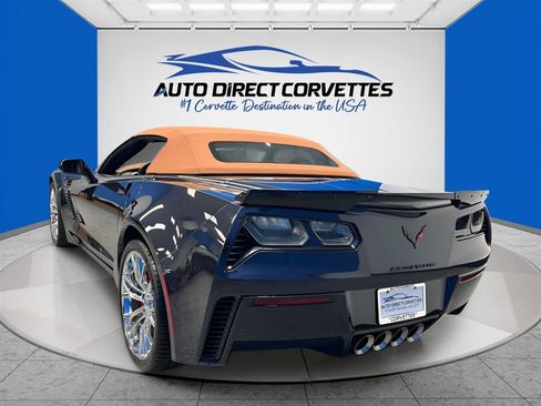 Used 2015 Chevrolet Corvette Z06 w/ 2LZ Preferred Equipment Group RWD image 13