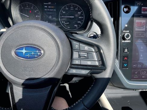 Used 2025 Subaru Forester Premium AWD/4WD image 24