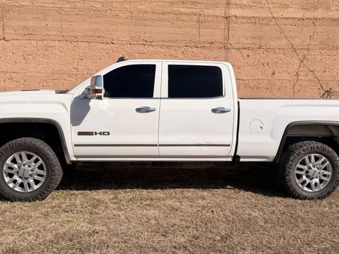 Used 2015 GMC Sierra 2500 SLT w/ Duramax Plus Package image 1