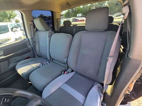 Used 2007 Dodge Ram 1500 Truck SLT RWD image 11