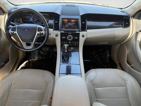 Used 2013 Ford Taurus Limited image 14