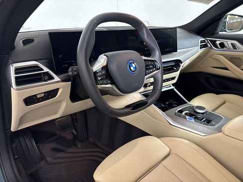 Certified 2025 BMW i4 eDrive40 image 26