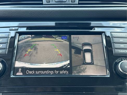 Used 2019 Nissan Rogue SV w/ Sun & Sound Touring Package image 20