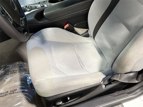 Used 2020 Chevrolet Camaro LT image 16