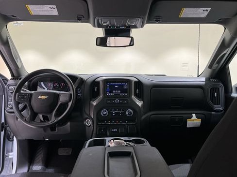 Used 2025 Chevrolet Silverado 2500 Custom w/ Custom Value Package AWD/4WD image 18