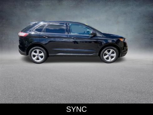 Used 2017 Ford Edge SE AWD/4WD image 8