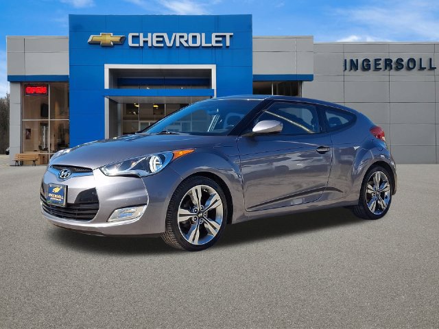 Used 2017 Hyundai Veloster Value Edition FWD image 32