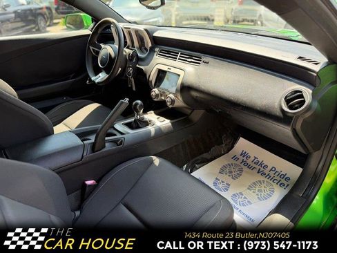 Used 2011 Chevrolet Camaro LT w/ RS Package RWD image 17