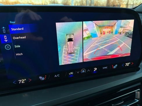 New 2026 Chevrolet Traverse LT w/ Enhanced Driving Package image 27