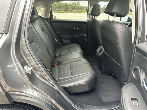 Used 2023 Honda HR-V EX-L image 20