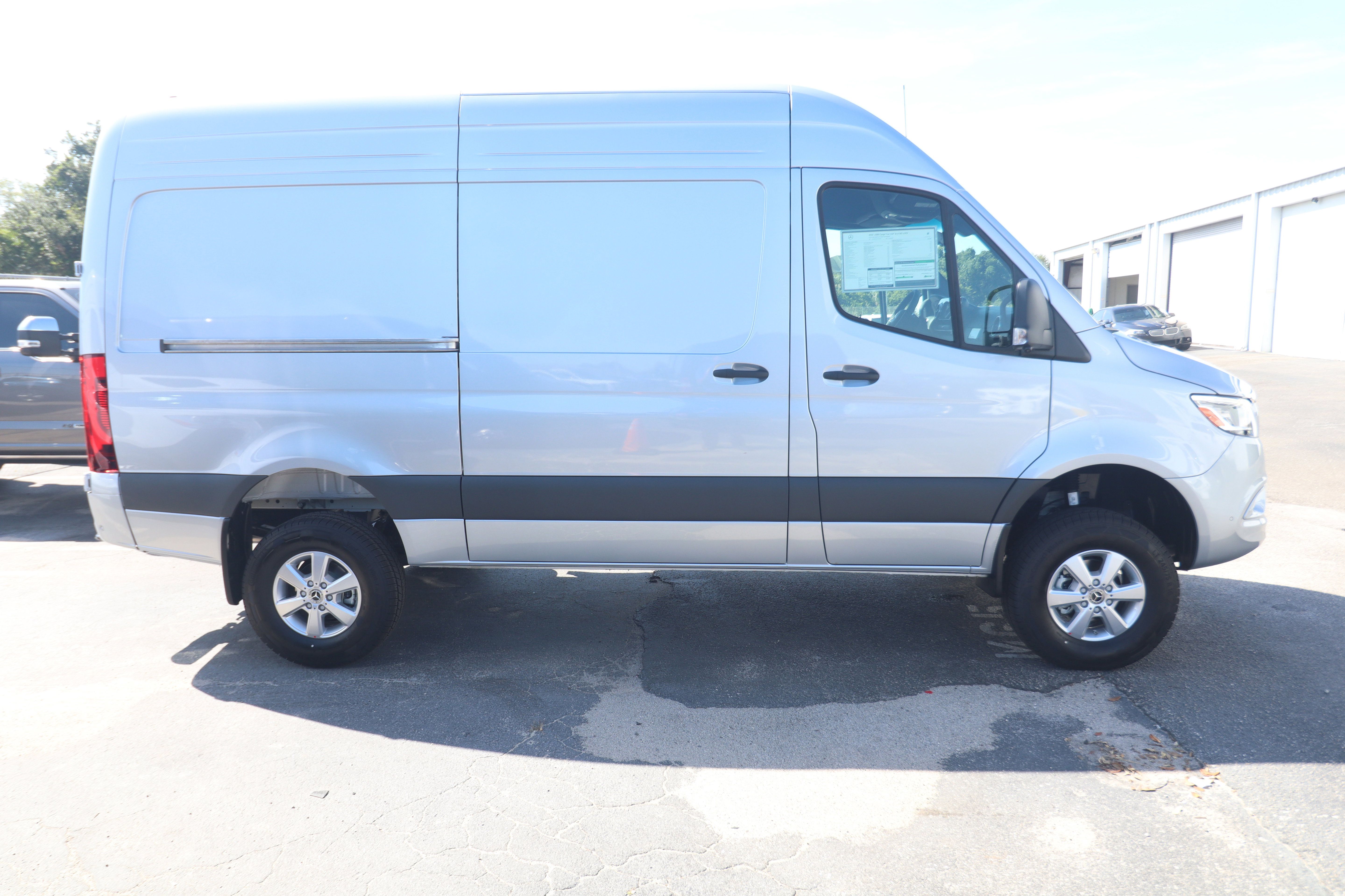 New 2026 Mercedes-Benz Sprinter 2500 image 3