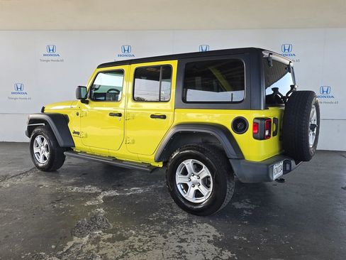 Used 2023 Jeep Wrangler Unlimited Sport AWD/4WD image 5