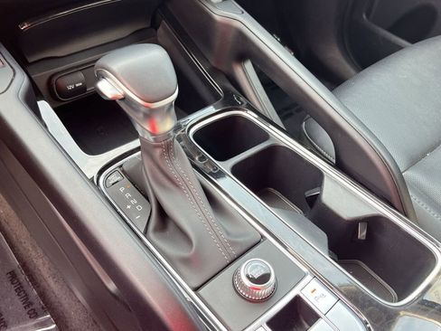 Used 2025 Kia Telluride S FWD image 20