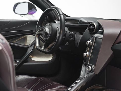 Used 2018 McLaren 720S Performance image 37