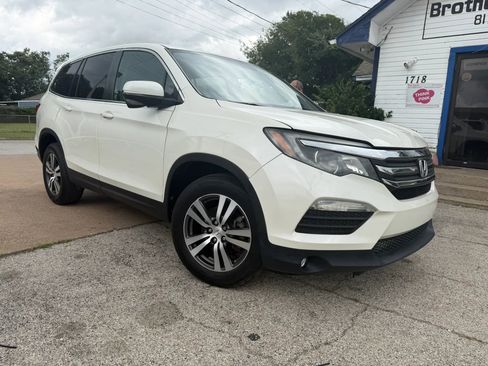 Used 2018 Honda Pilot EX image 3