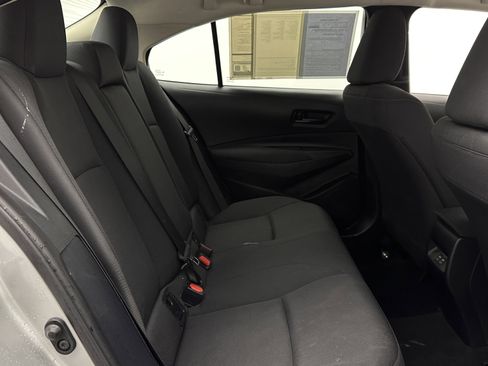 Used 2024 Toyota Corolla LE w/ LE Convenience Package image 29