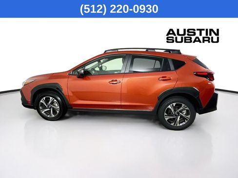 Used 2024 Subaru Crosstrek 2.0i Premium w/ Crosstrek Mirror Package AWD/4WD image 5