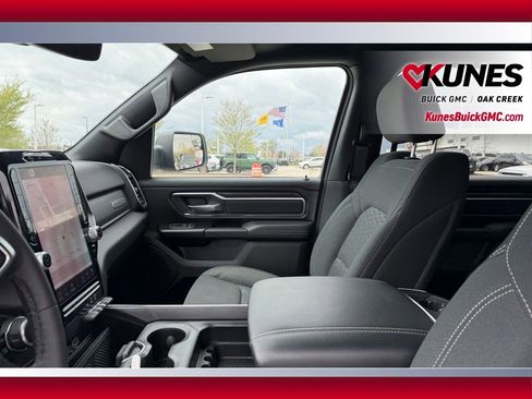 Used 2026 RAM 1500 Big Horn AWD/4WD image 8