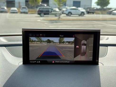 Used 2017 Audi Q7 3.0T Prestige image 25