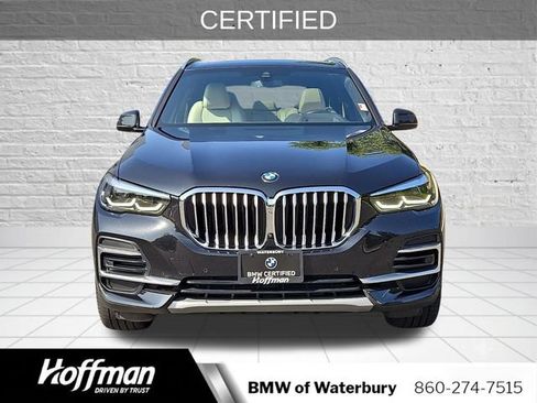 Used 2022 BMW X5 xDrive40i w/ Premium Package AWD/4WD image 3