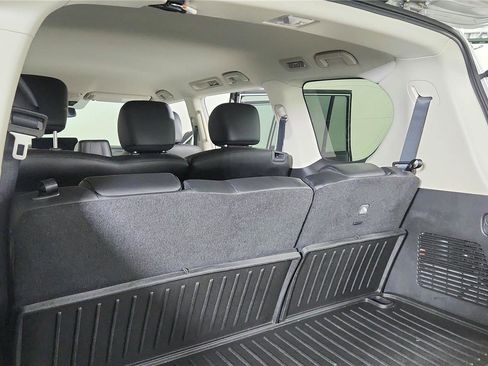 Certified 2024 Nissan Armada SV w/ Cargo Package AWD/4WD image 17