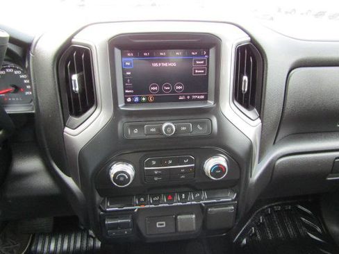Used 2020 GMC Sierra 1500 4x4 Crew Cab image 11