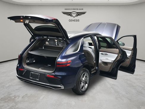 Used 2026 Genesis GV70 2.5T Advanced AWD/4WD image 27