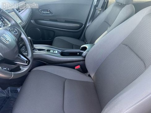 Used 2022 Honda HR-V Sport image 12