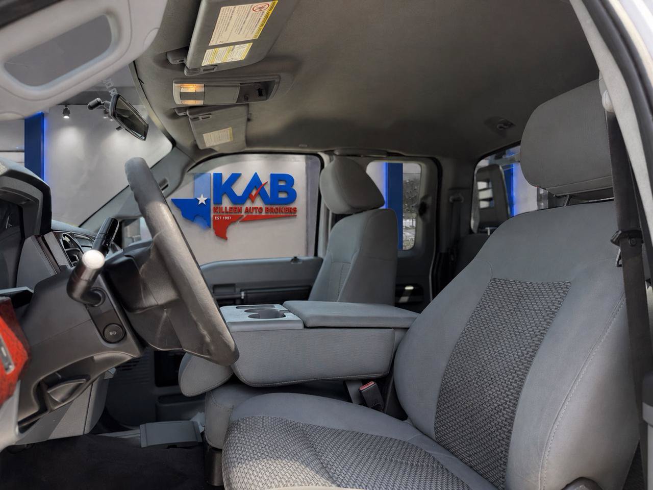 Used 2011 Ford F250 XLT w/ XLT Interior Pkg AWD/4WD image 10