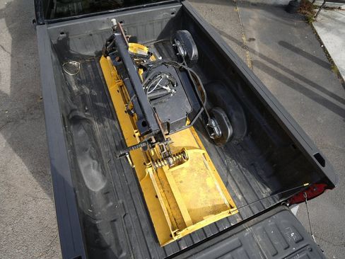 Used 2015 Chevrolet Silverado 3500 W/T w/ WT Convenience Package image 18