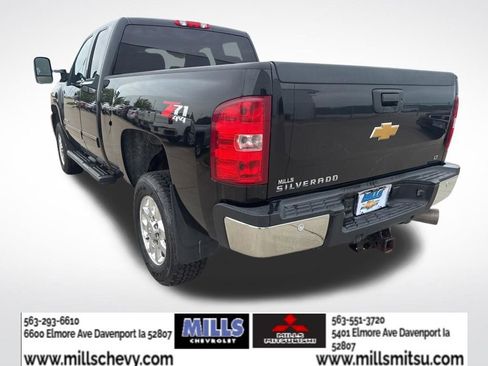 Used 2012 Chevrolet Silverado 2500 LT w/ Interior Plus Package AWD/4WD image 3