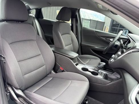 Used 2024 Chevrolet Malibu LT w/ Sport Edition FWD image 24