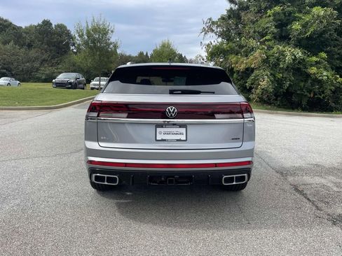 New 2026 Volkswagen Atlas Cross Sport SEL Premium R-Line AWD/4WD image 5