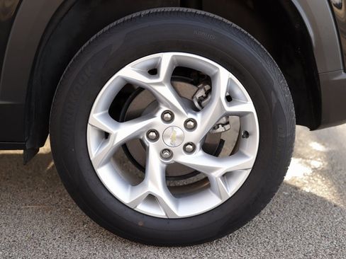 Used 2024 Chevrolet Trax LS w/ LS Convenience Package image 30