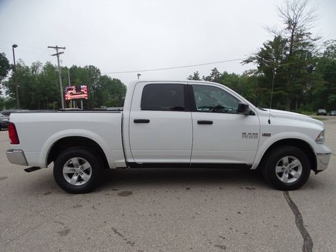 Used 2016 RAM 1500 4x4 Crew Cab Outdoorsman image 34