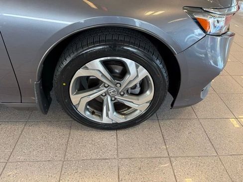 Used 2018 Honda Accord EX-L image 10