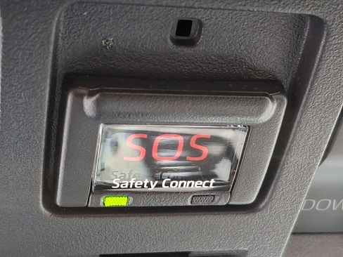 Certified 2019 Toyota Camry XLE w/ Driver Assist Package image 30